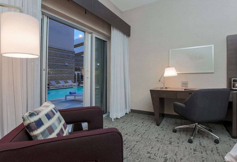 ダブルベッドスタンダードルーム, Doubletree By Hilton Evansville