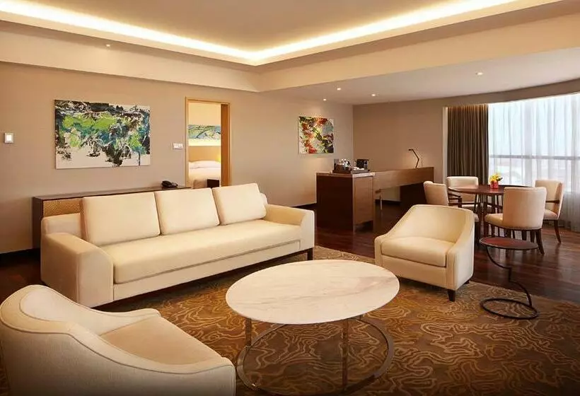 Suite Llit King, Doubletree By Hilton Melaka