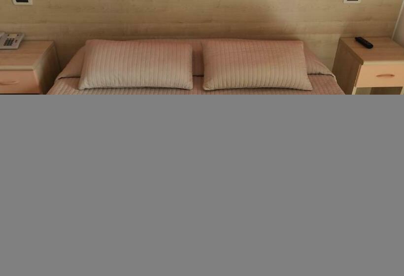 バルコニー付きスタンダードルーム, Eliani