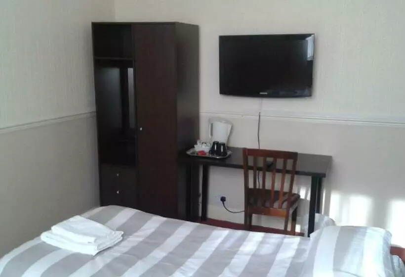 اتاق استاندارد با سرویس بهداشتی مشترک, Gilesgate Moor