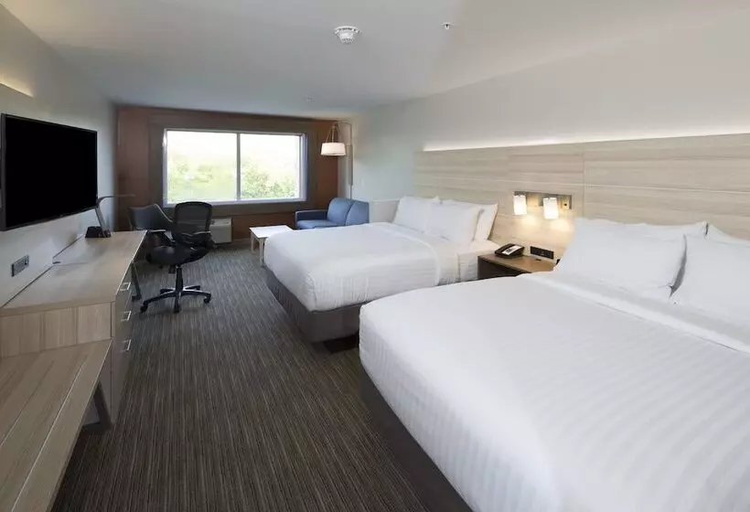 身障者適用スイートルーム, Holiday Inn Express & Suites Alpena   Downtown, An Ihg