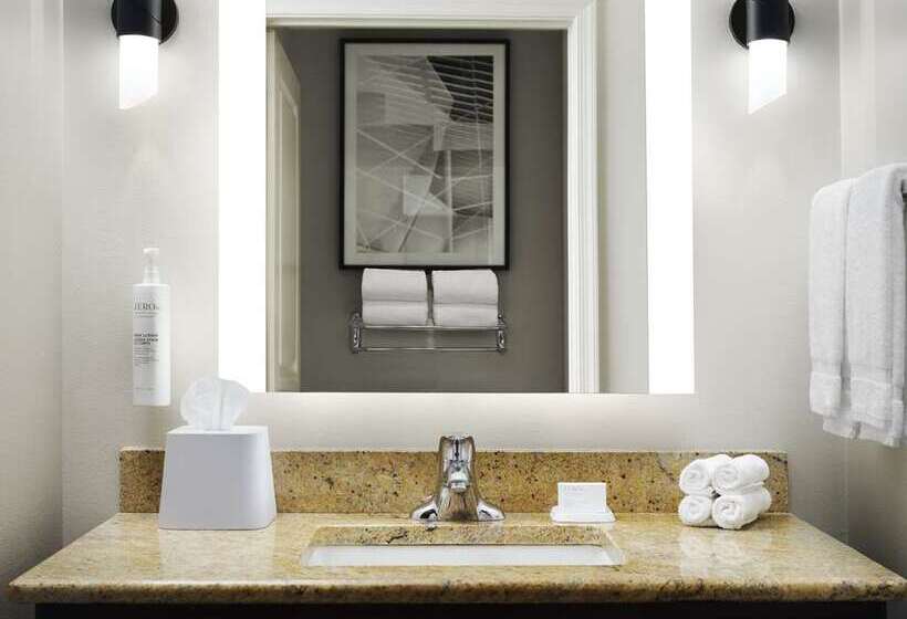 جناح, Home2 Suites By Hilton Greenville Downtown