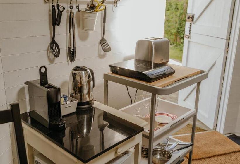 스탠다드 룸 공동 욕실, Little England Retreats Cottage, Yurt And Shepherd Huts