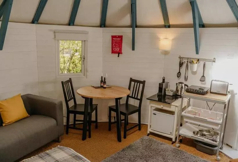 バス共有のスタンダードルーム, Little England Retreats   Cottage, Yurt And Shepherd Huts