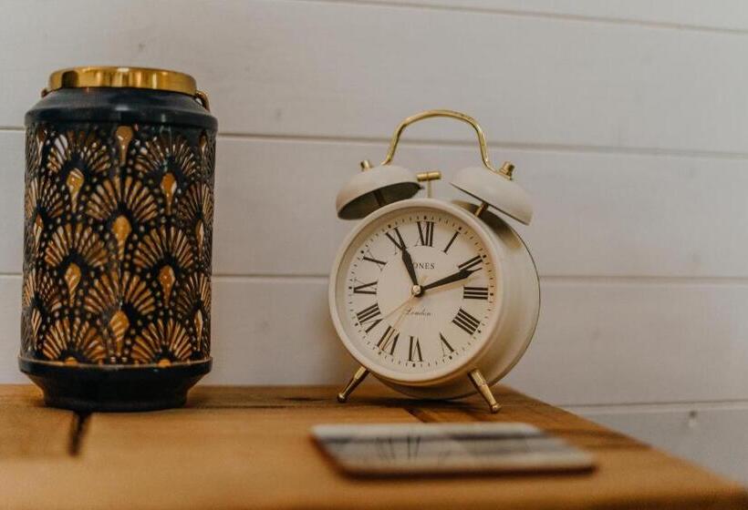 스탠다드 룸 공동 욕실, Little England Retreats Cottage, Yurt And Shepherd Huts