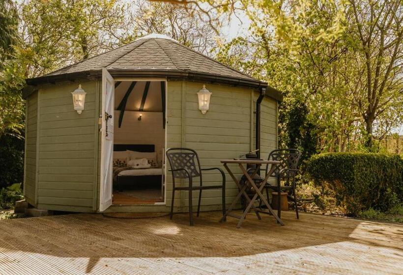 스탠다드 룸 공동 욕실, Little England Retreats Cottage, Yurt And Shepherd Huts