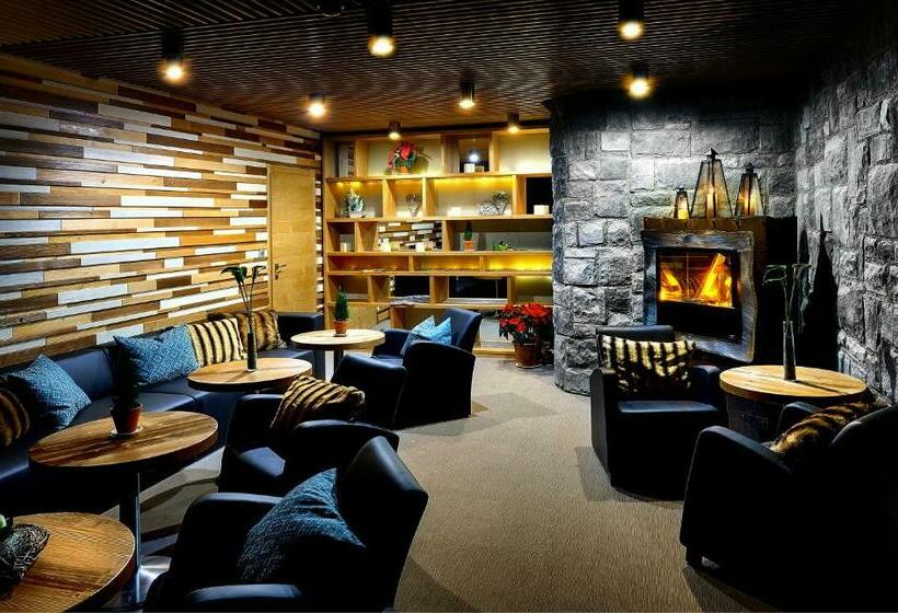 غرفة ديلوكس, Noc Na Chopku, Rotunda