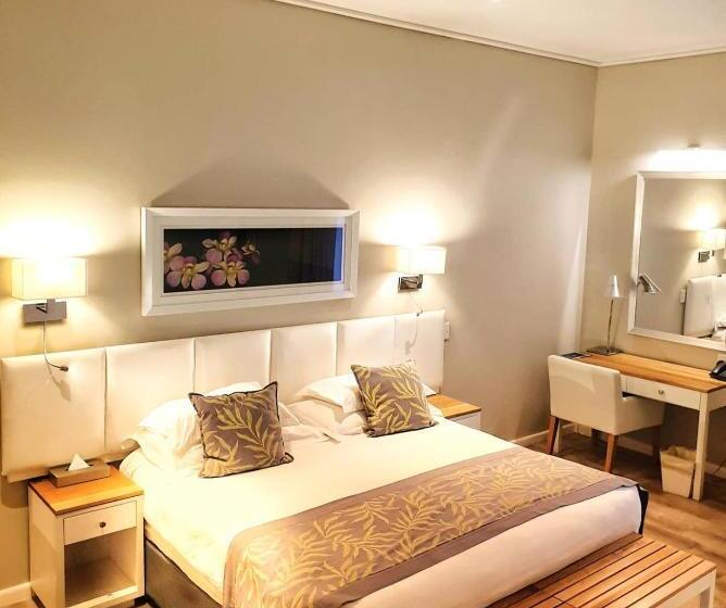 اتاق استاندارد با چشم‌انداز باغ, Royal St. Andrews Hotel, Spa And Conference Centre