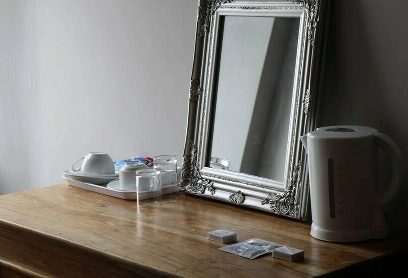 اتاق استاندارد, Schooner