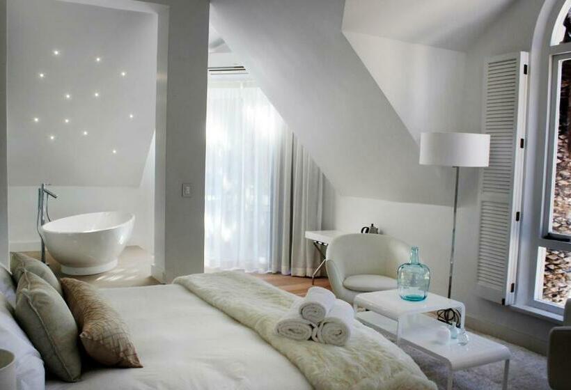 سوییت, Swakopmund Luxury Suites