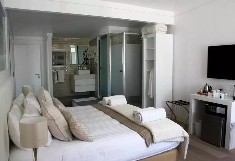 اتاق لوکس خانوادگی, Swakopmund Luxury Suites