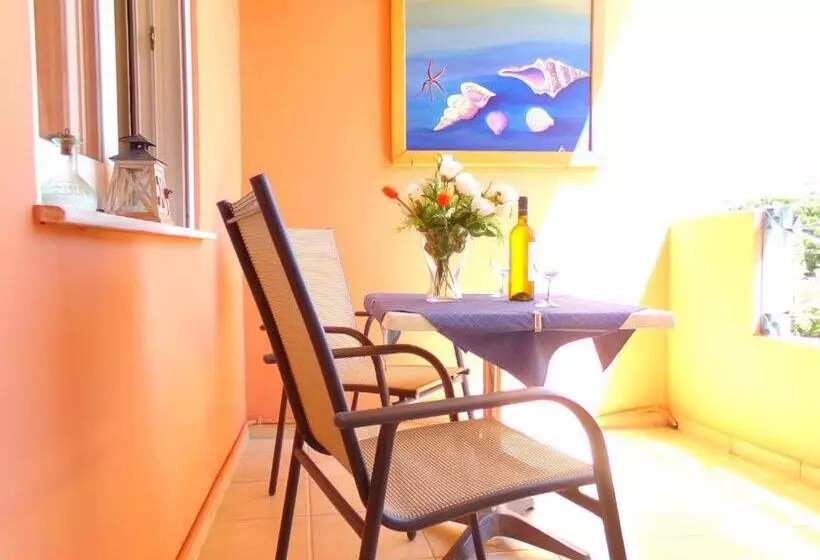 استودیوی استاندارد, Katerina Seaside Studios