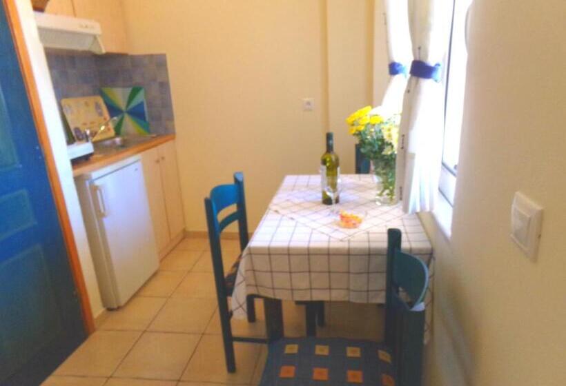 스탠다드 스튜디오, Katerina Seaside Studios