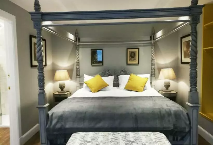 اتاق سوپریور با تخت بزرگ, Meikleour Arms Hotel And Restaurant