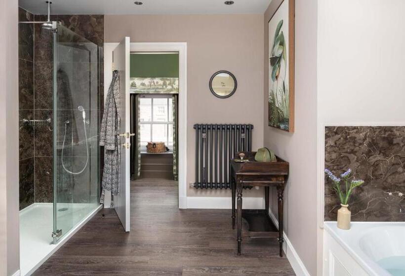 וילה בת 3 חדרי שינה, Meikleour Arms Hotel And Restaurant