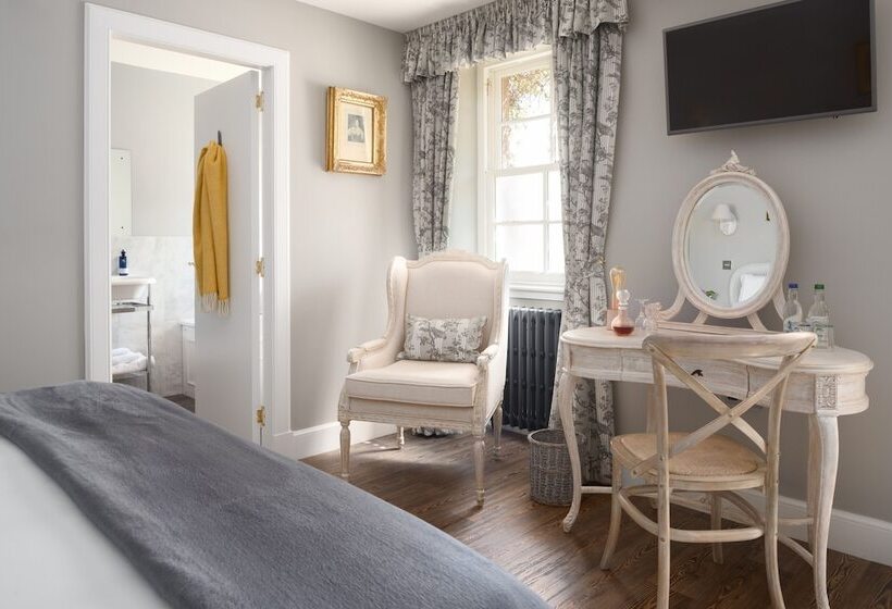 חדר סופריור עם מיטת קינג, Meikleour Arms Hotel And Restaurant