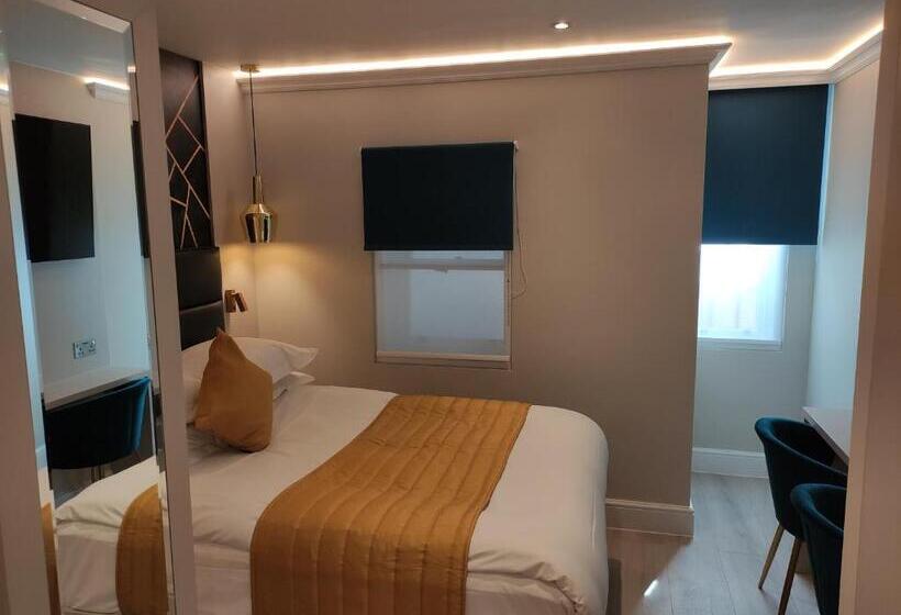 شقة غرفة واحدة, Nox Kensington