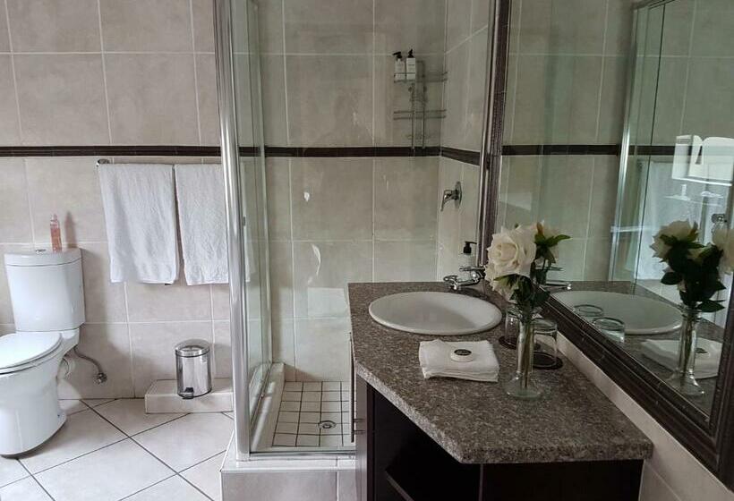 Семейный Номер, Casa Flora Guesthouse