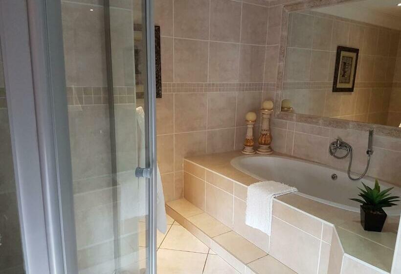 Номер Стандарт, Casa Flora Guesthouse