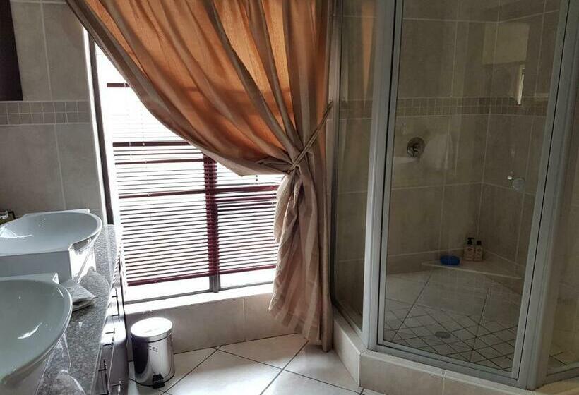 Номер Стандарт, Casa Flora Guesthouse