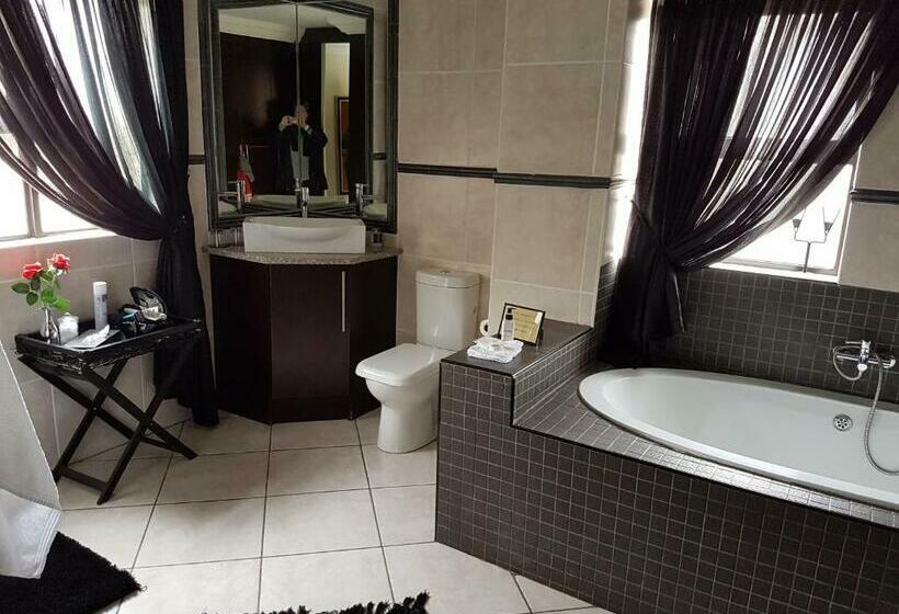 Семейный Номер, Casa Flora Guesthouse