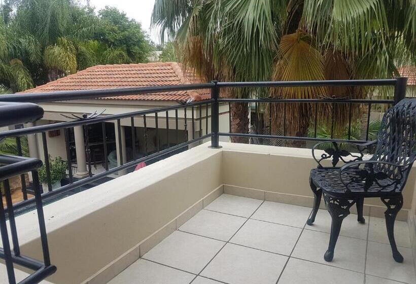 Номер Стандарт, Casa Flora Guesthouse