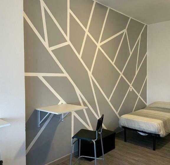 استودیوی استاندارد, Residence Europa