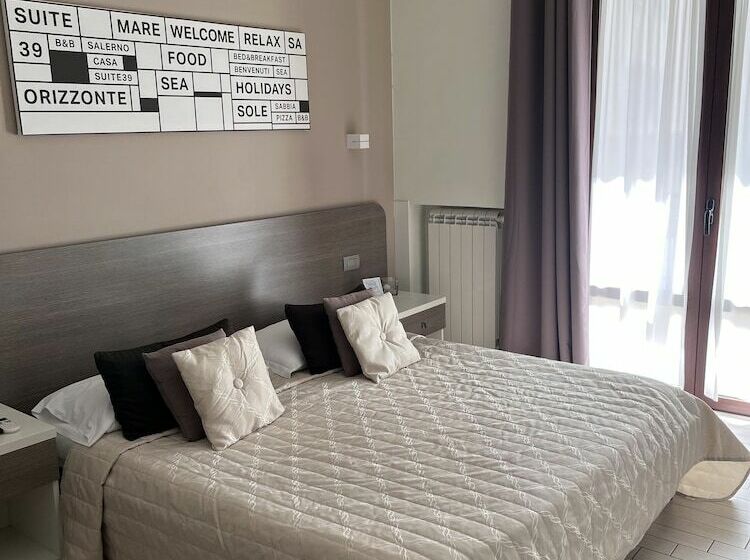 اتاق استاندارد یک نفره, Suite 39 B&b