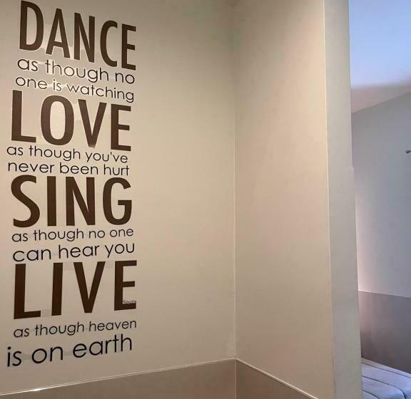 اتاق استاندارد, Suite 39 B&b