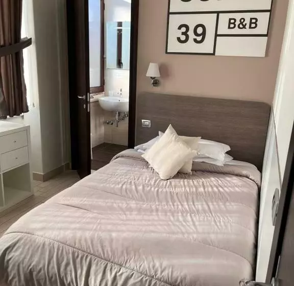 اتاق استاندارد یک نفره, Suite 39 B&b