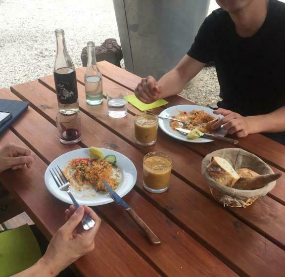 スタンダードルーム, The Resid For Calixte