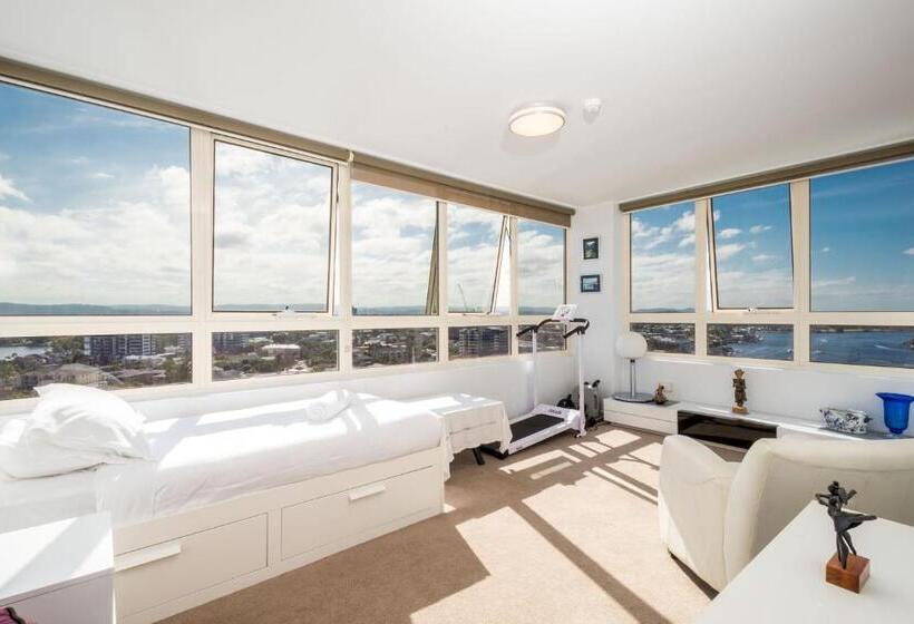 オーシャンビュースーペリアースイート, Condor Ocean View Apartments Managed By Gold Coast Premium