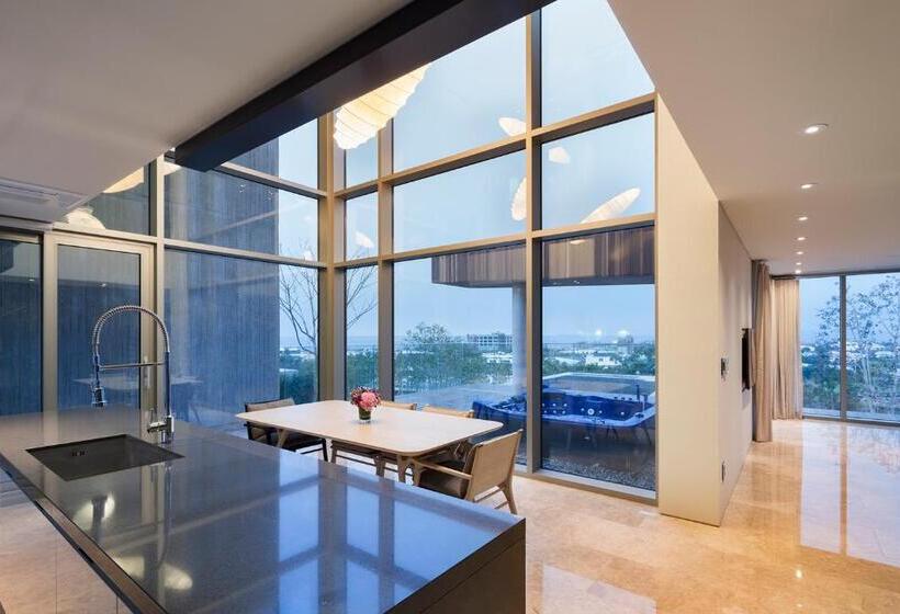 Villa met 1 Slaapkamer, Bayhill Pool & Villa