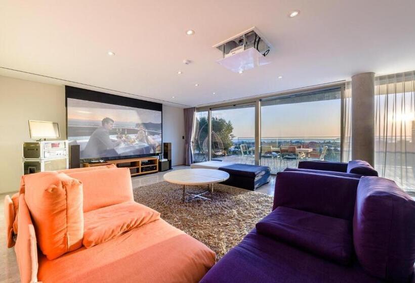 StandaardKamer, Bayhill Pool & Villa