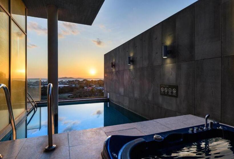 Номер Стандарт, Bayhill Pool & Villa