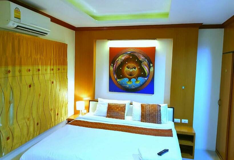 디럭스 룸, Il Mare Patong Place
