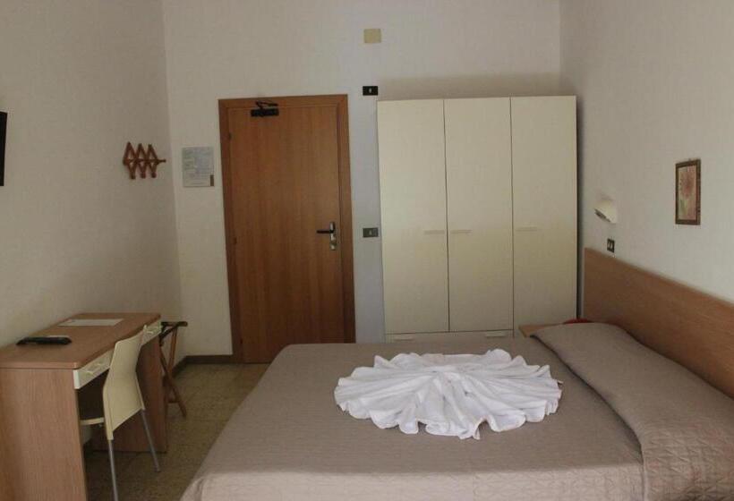 Standart Oda, La Pergola