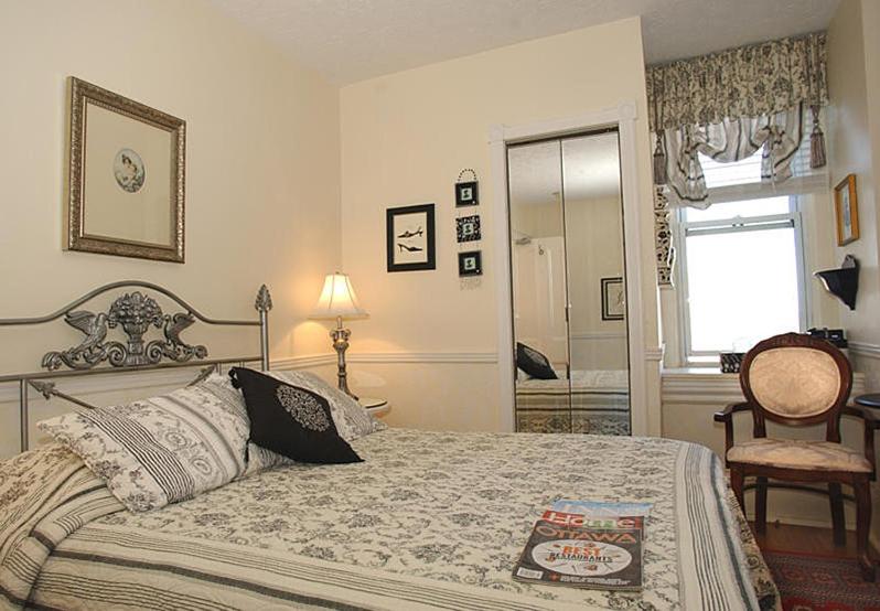 标准间, Mcgee S Inn