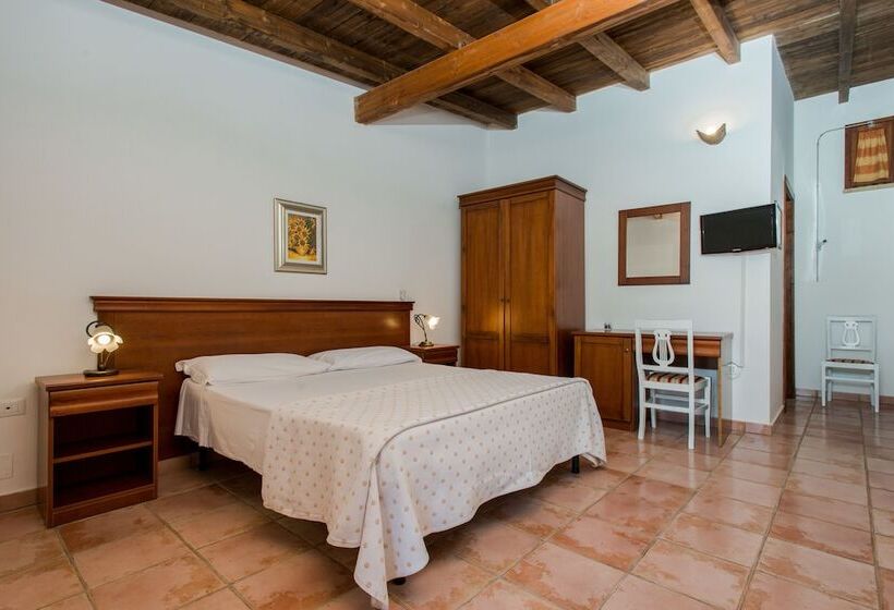 Номер Стандарт, Relais Masseria Casina Dei Cari