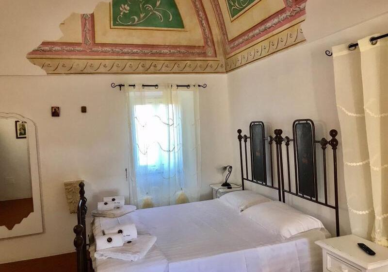 جناح مزود بجاكوزى, Relais Masseria Casina Dei Cari