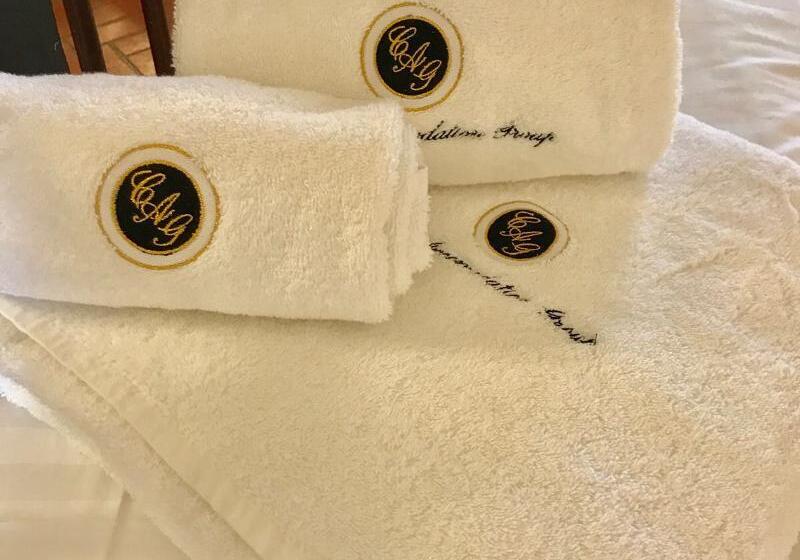 جناح مزود بجاكوزى, Relais Masseria Casina Dei Cari