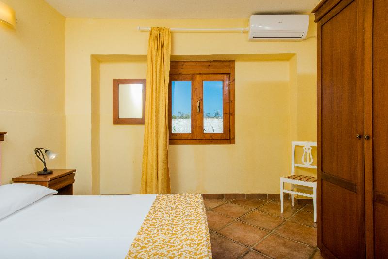 Номер Стандарт, Relais Masseria Casina Dei Cari