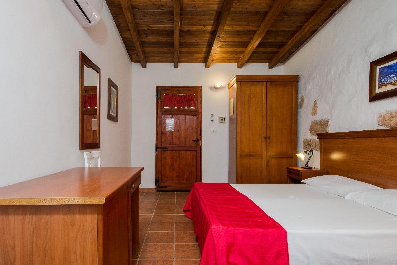 غرفة قياسية ثلاثية, Relais Masseria Casina Dei Cari