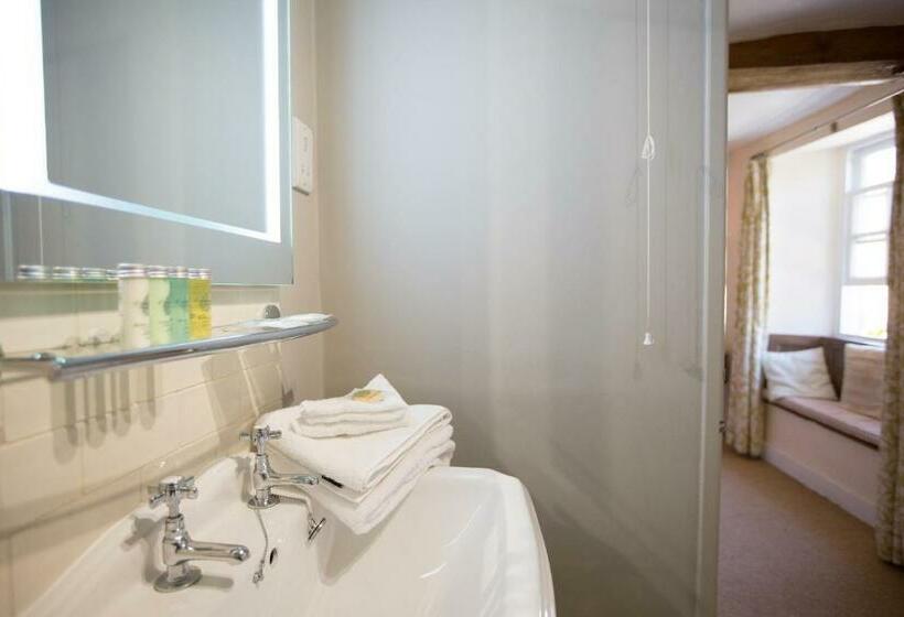 غرفة ديلوكس, The Angel At Burford