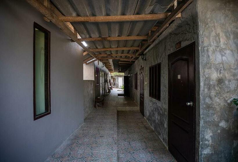 Номер Стандарт, The Cosy Sunset Beach Resort & Restaurant