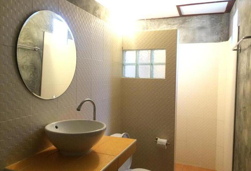 Бунгало Стандарт Вид на Море, The Cosy Sunset Beach Resort & Restaurant