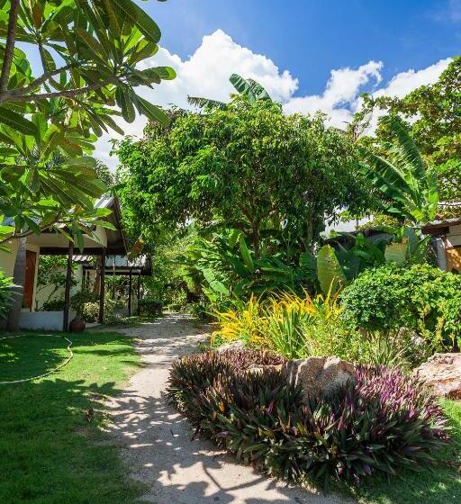 Бунгало Стандарт Вид на Сад, The Cosy Sunset Beach Resort & Restaurant