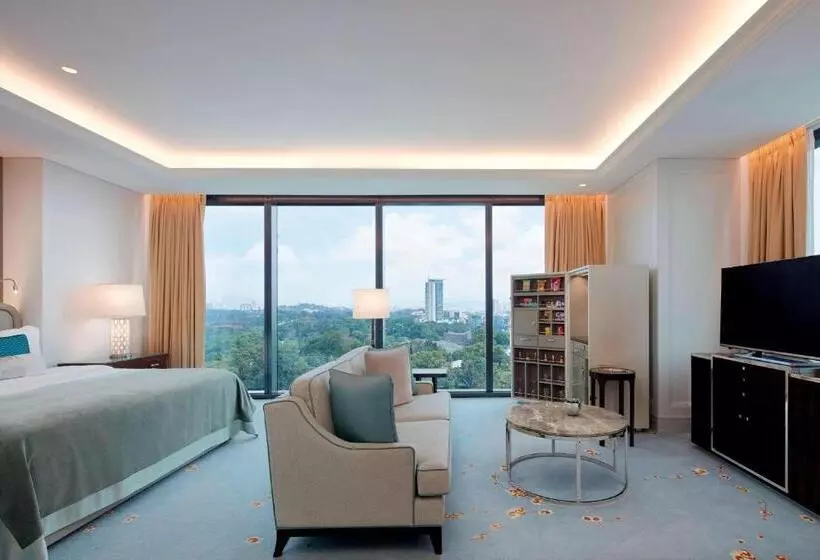 سوئیت اجرایی با مشاهده, The St. Regis Kuala Lumpur