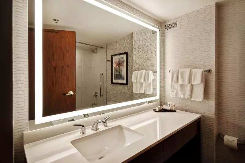 سوئیت با چشم‌انداز, The St. Regis Kuala Lumpur