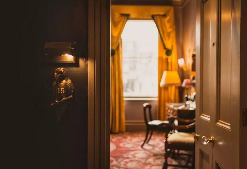 Standard Room, The Zetter Marylebone
